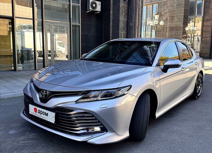 Toyota Camry, 2018