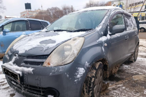 Nissan Note, 2005