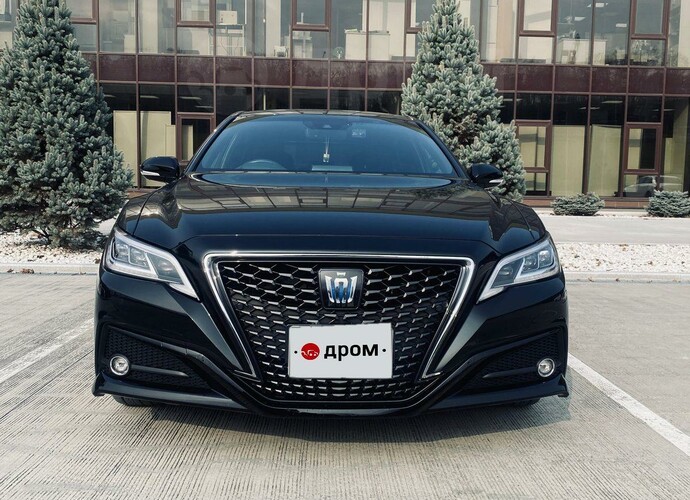 Toyota Crown, 2020