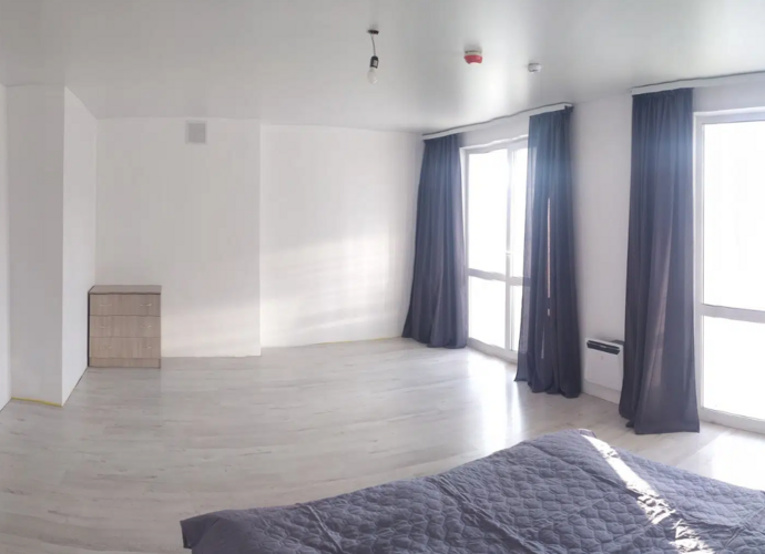 Продаётся 2-комн. квартира, 80.7 м²