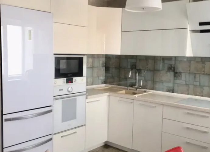 Продаётся 3-комн. квартира, 78.8 м²