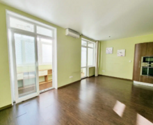 Продаётся 3-комн. квартира, 76 м²